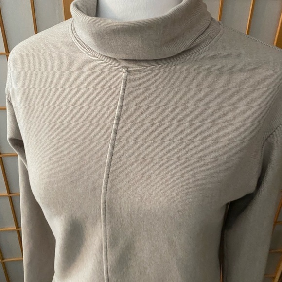 RBX Active Women's Quilted Oatmeal Beige Cowl Neck Large Pullover Tunic Small ? - Picture 2 of 9